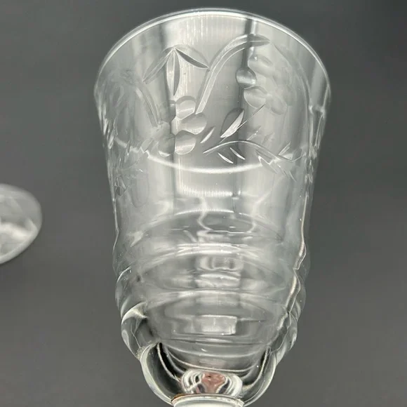 Libbey Rock Sharpe ARCTIC ROSE Stem Glasses 8” (Set of 2)​ - Picture 3 of 11